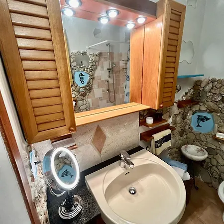 아파트 Oasi Di Pace E Relax *